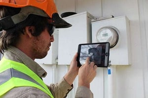 utilities-worker-photo-markup